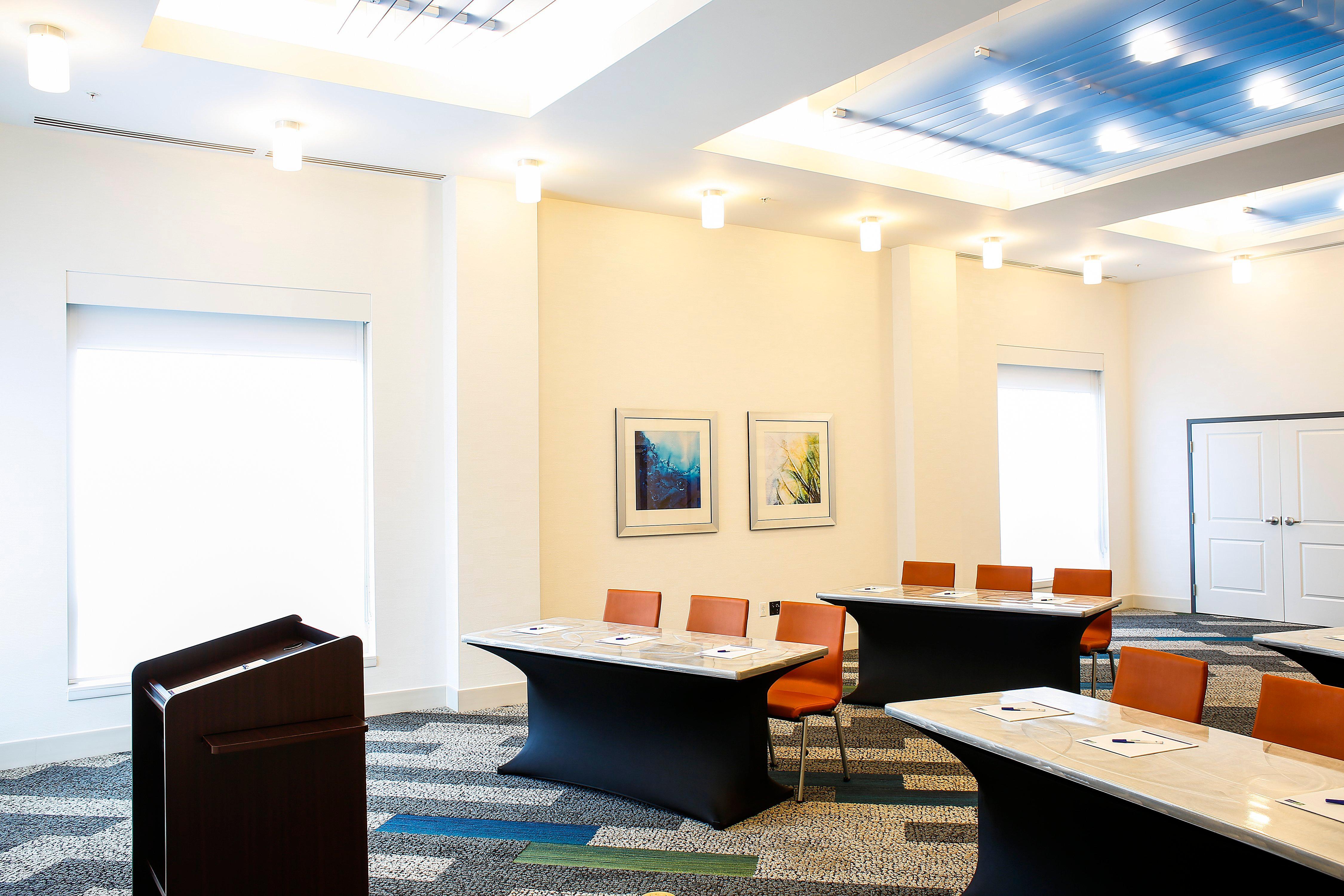 Holiday Inn Express & Suites Downtown Louisville By Ihg Exterior foto
